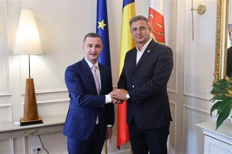 Primari Pnl Din Timi Al Turi De Psd Liberalii Ni Te Aventurieri