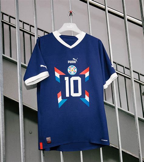 Paraguay 2022 23 Kit Away