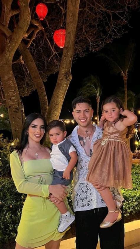 La Familia Jukilop Kimberly Loaiza Fotos Mujeres Bonitas