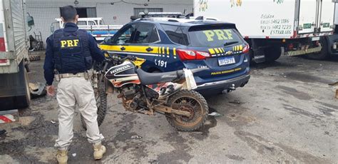 PRF aprende moto adulterada na Fernão Dias ALÔ ALÔ CIDADE