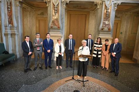 Laura Castelletti Presenta La Sua Squadra Di Giunta Giornale Di Brescia