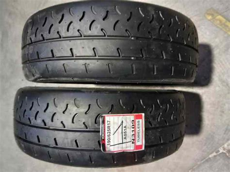 Pneus yokohama neuf 190 625r17 pièces et voitures de course à vendre