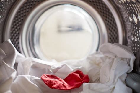 10 astuces pour détacher un linge déteint M6 Deco fr