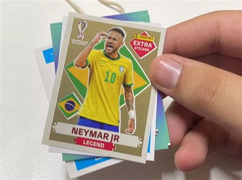 Jovem Encontra Figurinha Rara De Neymar E Recebe Oferta De Rel Gio E