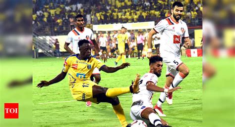 ISL FC Goa Beat Kerala Blasters 3 1 Football News Times Of India