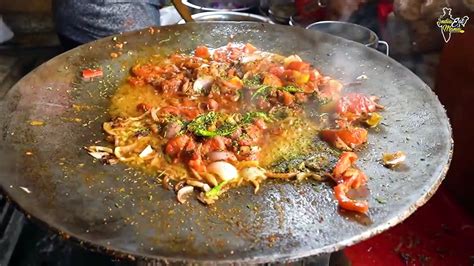 India S Best Tadke Wale Chole Kulche At Famous Mayapuri Chole Kulche