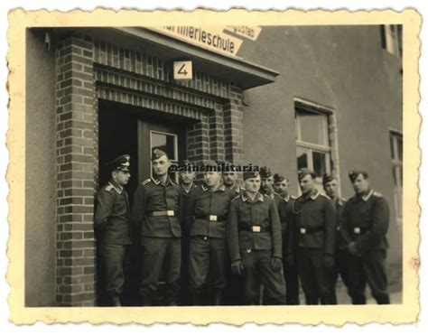 Orig Foto Flak Soldaten In Kaserne Flakartillerieschule Wustrow Rerik