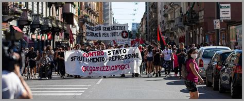 Milano Spray Al Peperoncino A Scuola Diciotto Studenti Intossicati