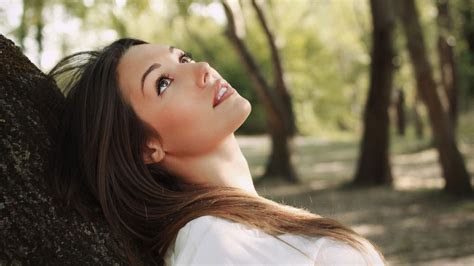 Fondos De Pantalla Cara Luz De Sol Árboles Mujeres Al Aire Libre Mujer Modelo