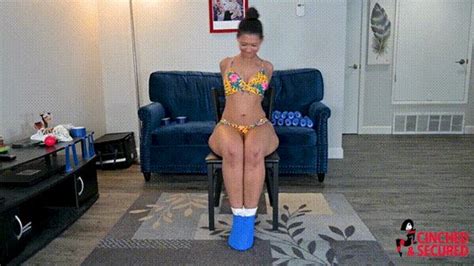 Calisa S Bikini Mummification WMV Format Cinched And Secured Clips4sale