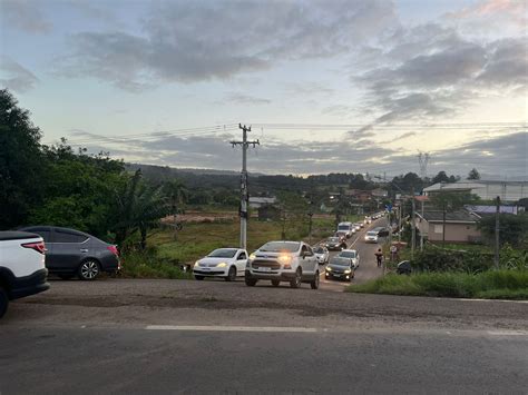 Carreta Tomba Na Madrugada Carga Se Espalha E Bloqueia RS 239 Jornal