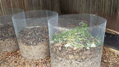 15 Cheap And Easy DIY Compost Bins