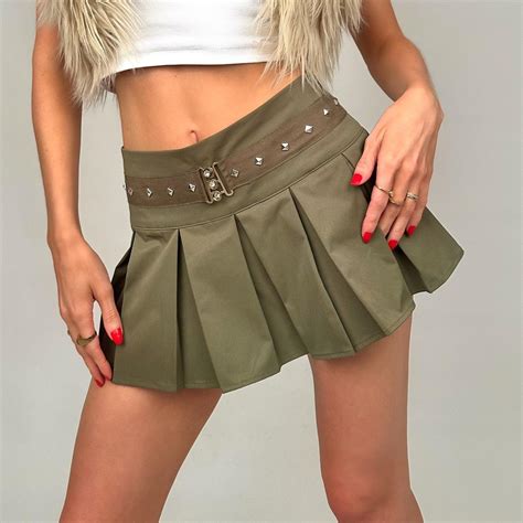 The Cutest Y2k Khaki Pleated Mini Skirt Pleat Skirt Depop