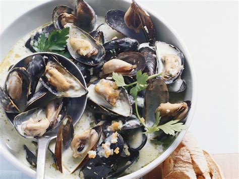 miesmuscheln mit weisswein und petersilie rezept eat smarter
