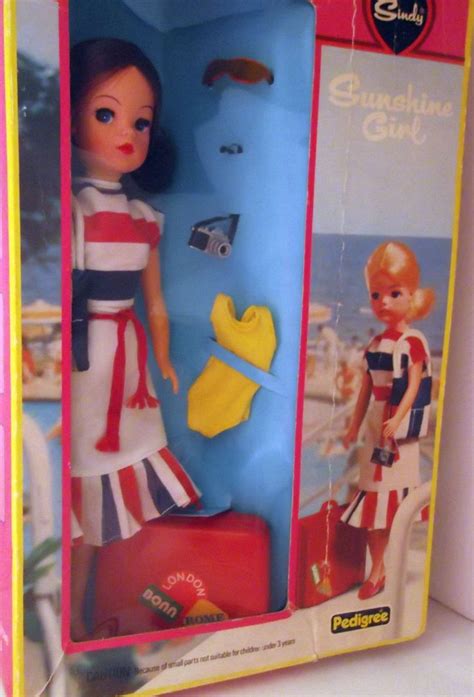 Vintage Pedigree Sindy Boxed 1977 Brunette Sunshine Girl And Sealed