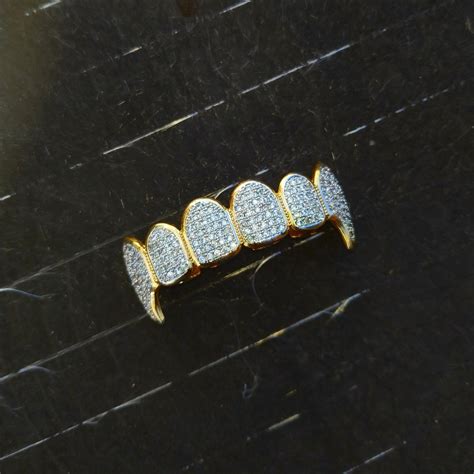 18K Gold Diamond Vampire Grillz - gold fang grillz – Drip Culture Jewelry