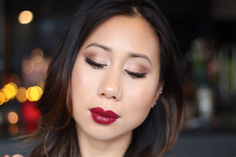 Gold Smokey Eye Red Lips