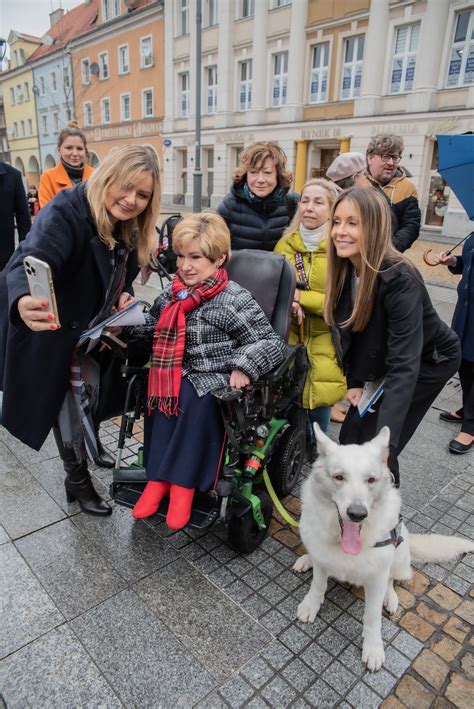 Borys Budka On Twitter Ju Grubo Ponad Tysi Cy Zebranych Podpis W