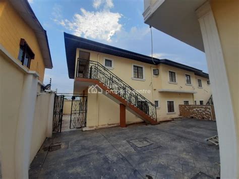 For Sale Luxurious Finished 6 Bedroom Duplex With 2 Unit Of 2 Bedroom