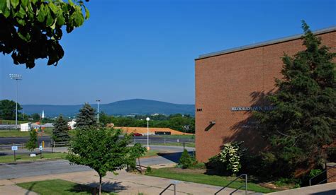 Middletown Daily Photo: Middletown High School