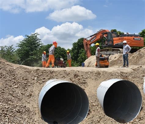 Mvcs Y Gore Loreto Evalúan Retomar Obras Del Alcantarillado Integral En