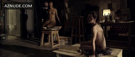 Dentro Nude Scenes Aznude