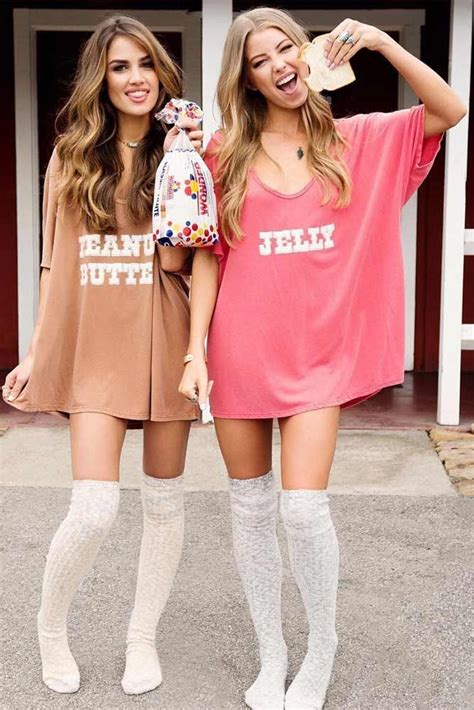 36 Creative Best Friend Halloween Costumes For 2021 Halloween