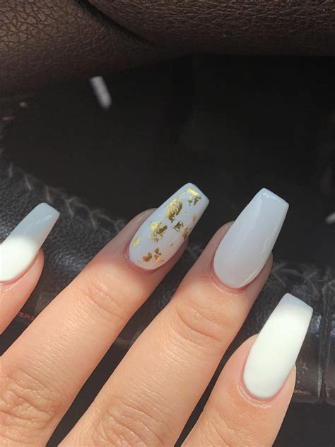 Top White Nails With Gold Flakes White Nails With Gold White Gel