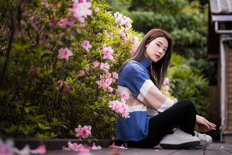 4K Asian Sitting Sweater Bokeh Glance HD Wallpaper Rare Gallery