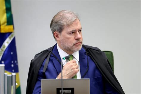 Toffoli Liberdade de expressão absoluta protegeria o PM que arremessou