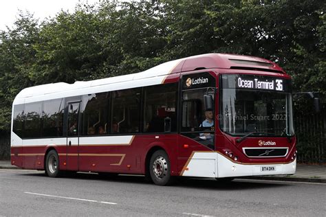 Lothian Bt Dkn Lothian Buses Volvo Hybr Flickr