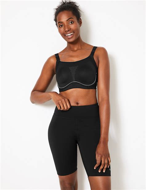 These Are About To Be The 4 Biggest Bra Trends Who What Wear