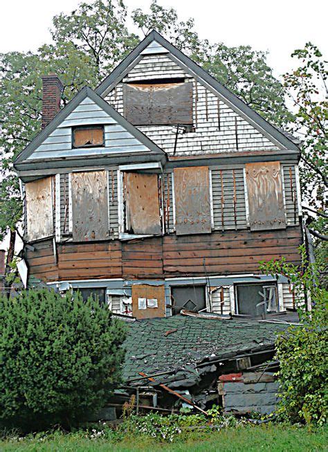 Abandoned House In East Cleveland Oh Abandoned Houses Abandoned