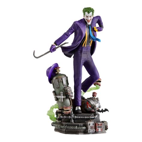 Batman The Joker Deluxe 110th Scale Statue By Iron Studios Quality