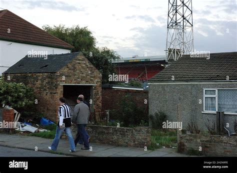 Grimsby Town Tottenham Hotspur Blundell Park Carling