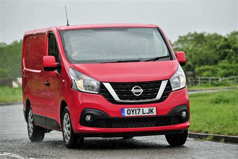 Nissan Nv300 Review 2021 Parkers