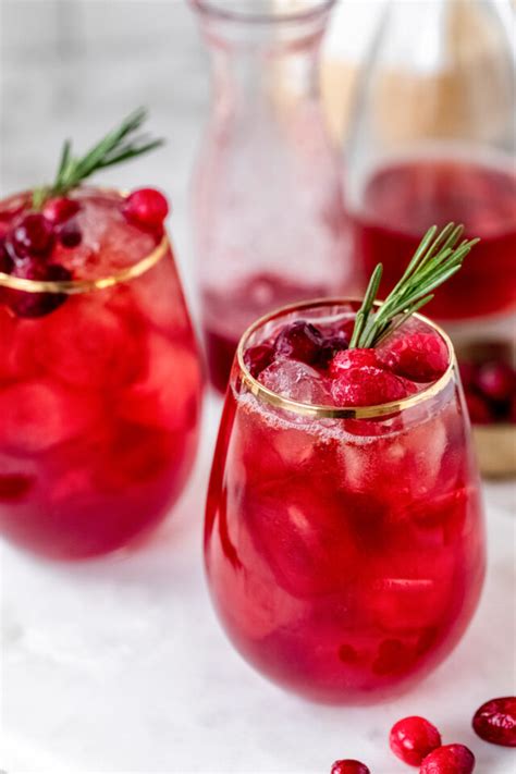 Rosemary Cranberry Bourbon Cocktail Christmas Cocktail Recipe