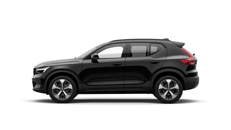 XC40 Ultimate B4 AWD Dark Edition Exterior Side VOLVO CAR JAPAN PRESS