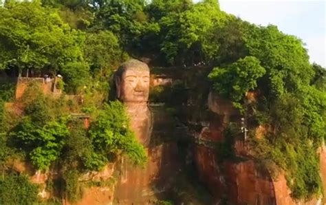 [四川旅游]乐山大佛景区门票价格 开放时间 交通指南 景点简介景点介绍 四川旅游景点【重庆中国青年旅行社】