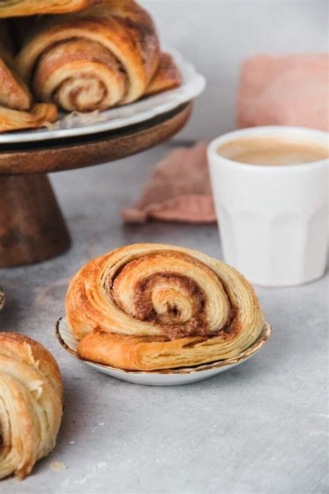 German Cinnamon Rolls Roamingtaste