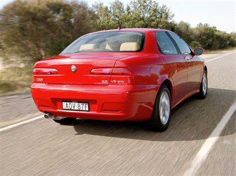 Alfa Romeo 165