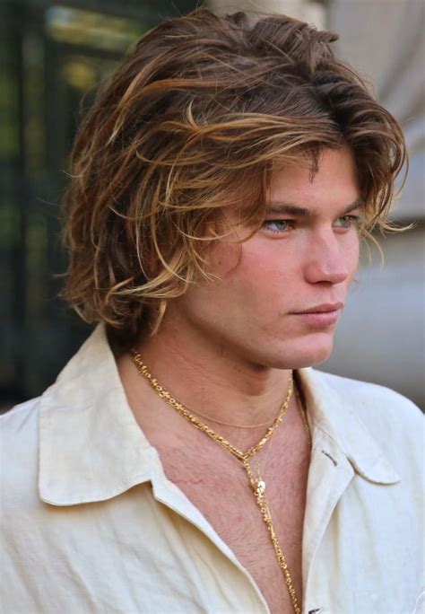 Jordan Barrett Biography Height And Life Story Super Stars Bio