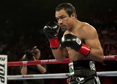 Juan Manuel Márquez pide despojar a Canelo del Título