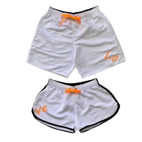 Kit Short Casal Moda Praia Bermuda Love Moz O Combinando Hyve Moda