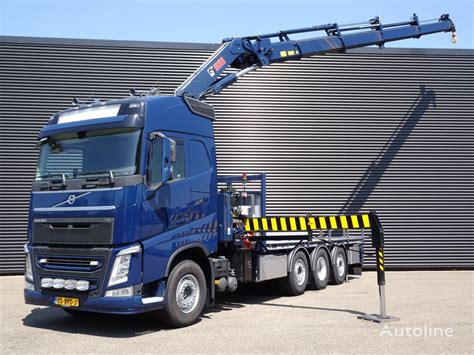 Tovornjak tovorna ploščad Volvo FH 460 8x2 6 EURO 6 HIAB 40 t m