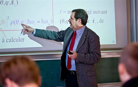 Nobel Physics Prize goes to 3 quantum mechanics researchers — MercoPress