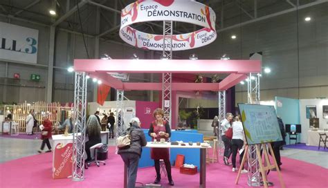 Orléans le Salon régional des Métiers d Art sur le thème L un vers l