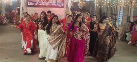 Navratri Late Night Devotion To Mother Goddess On Mahashtami Garba Done In Traditional