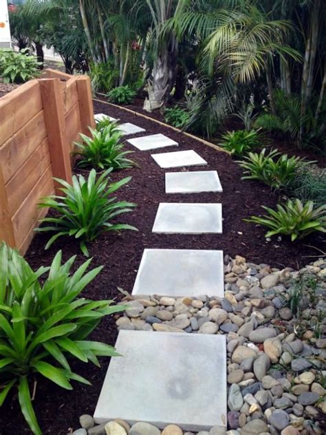 40 Different Garden Pathway Ideas