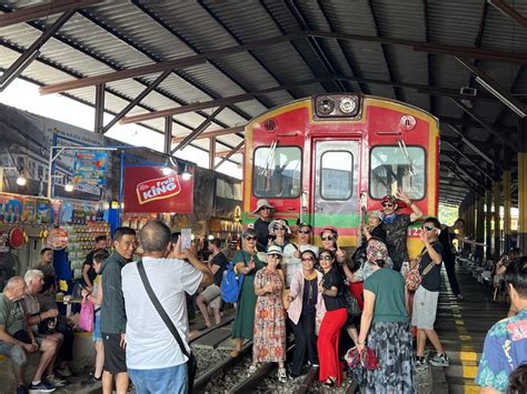 Incredible Damnoen Saduak Floating Market Maeklong Railway Market